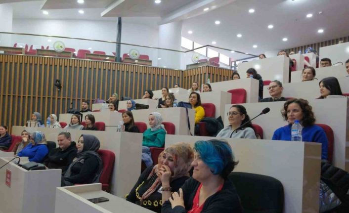 Vatandaşla belediye arasında köprü olan birime, iletişim eğitimi