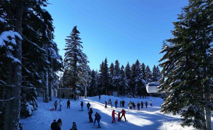 Yılbaşı tatilinde Ilgaz Dağı’na tatilci akını