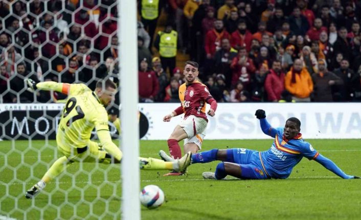 Yunus Akgün ligdeki gol sayısını 6 yaptı