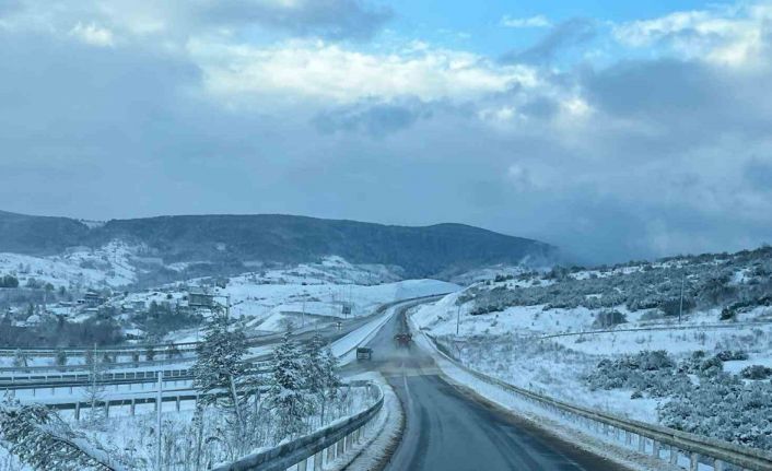 2 bin 321 personel ve 623 iş makinesi kar mesaisinde
