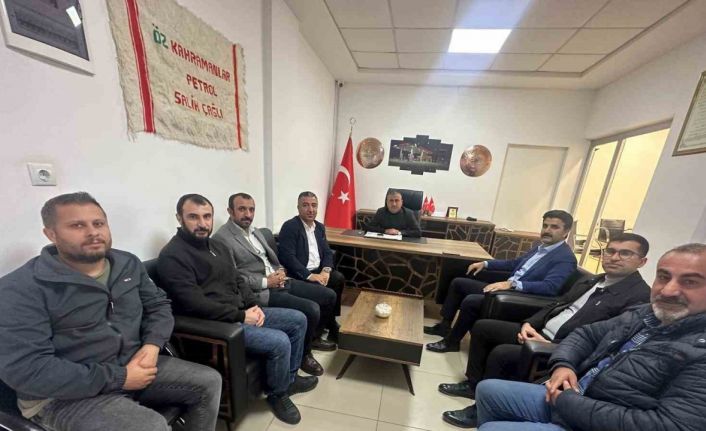 6 Şubat depremlerinde araçlara akaryakıt desteğinde bulunan iş adamına plaket