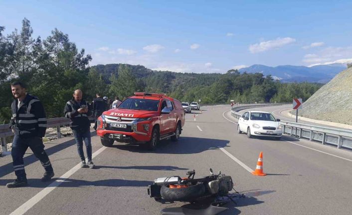 Antalya’da yunus polisi trafik kazasında hayatını kaybetti