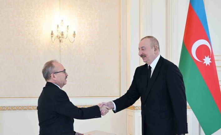 Bakü Büyükelçiliği’ne atanan Akgün, Cumhurbaşkanı Aliyev’e güven mektubunu sundu