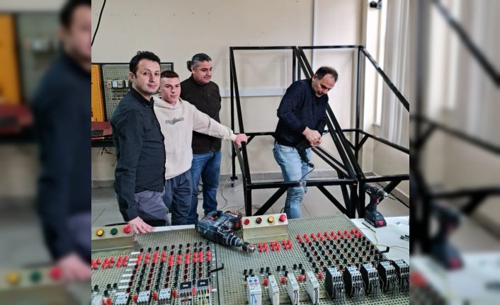 Balıkesir MYO’lu öğrencilerden çevre dostu adım