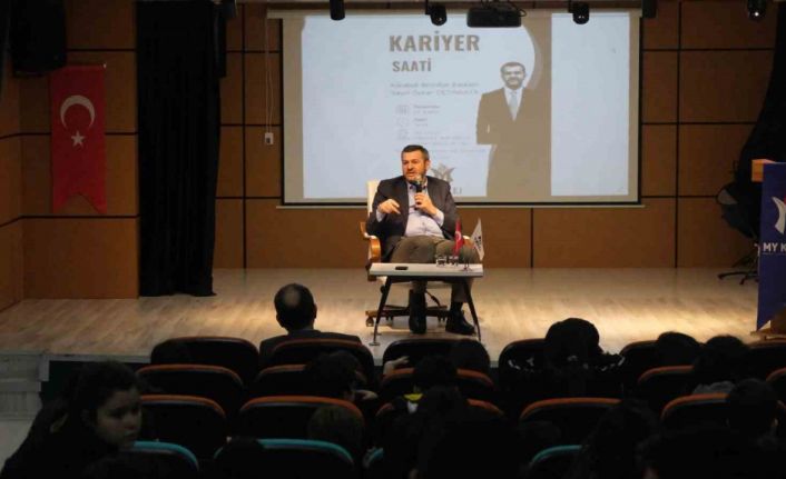 Başkan Çetinkaya öğrencilerle bir araya geldi