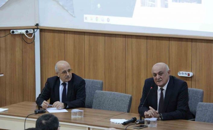 Başkan Erkoyuncu, SÜ Ziraat Fakültesi öğrencileriyle buluştu
