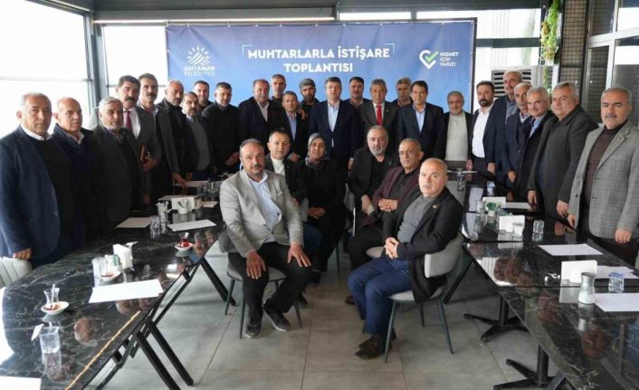 Başkan Tutdere, muhtarlarla istişare toplantısında bir araya geldi