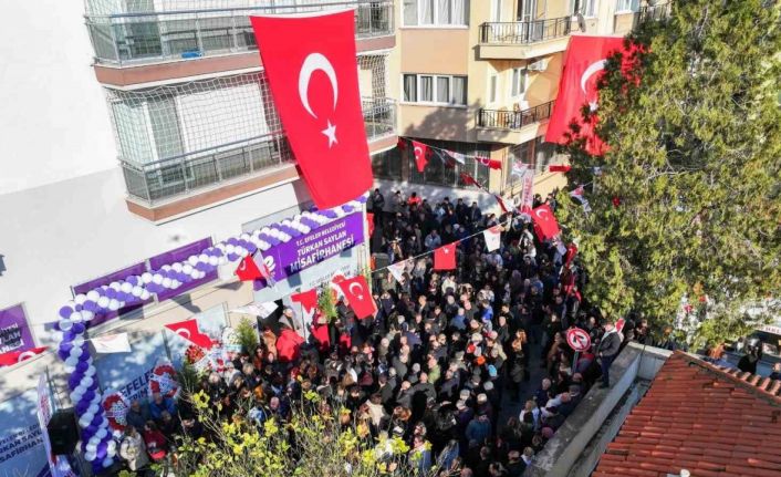 Başkan Yetişkin’in sosyal projeleri memnun ediyor