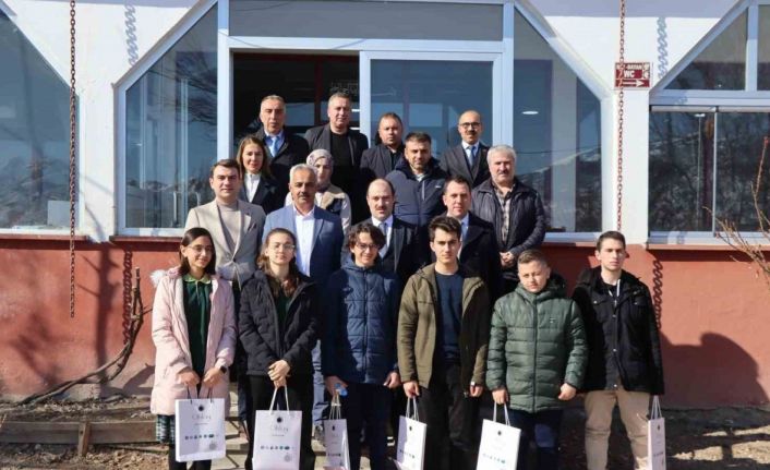 Başsavcı Küçükbekir, başarılı öğrencilerle yemekte buluştu