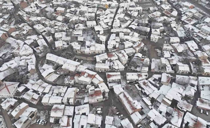 Beyaz örtüyle kaplanan Çankırı havadan görüntülendi