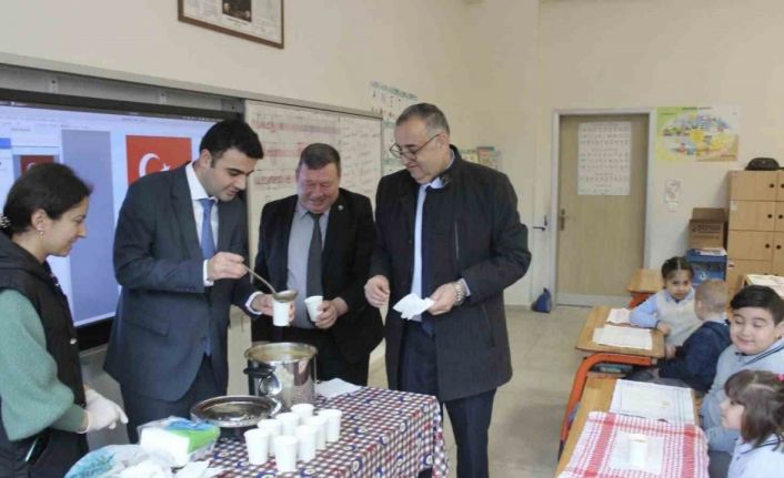Bilecik’te minik öğrencilere ’Sağlıklı Besleniyorum’ etkinliği