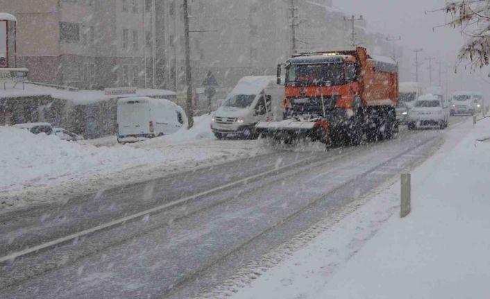 Bitlis’te kar tatili