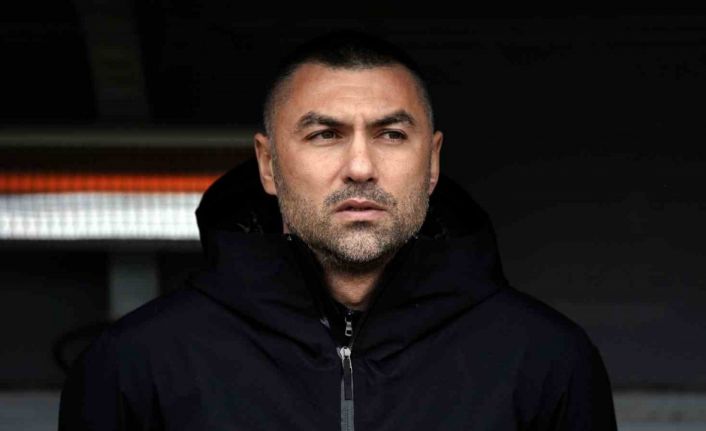 Burak Yılmaz kırmızı kart gördü