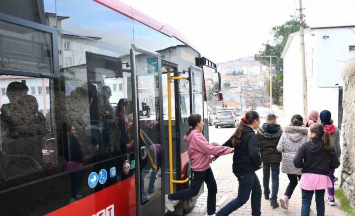 Büyükşehir, öğrenciler için seferber oldu