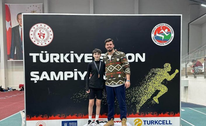 Büyükşehir’in atletleri Bursa’daki şampiyonada Sakarya’ya gurur yaşattı