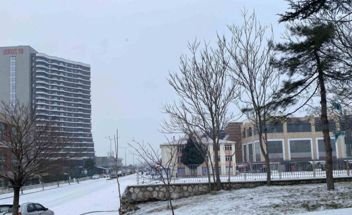 Çorum’da kar yağışı etkili oldu
