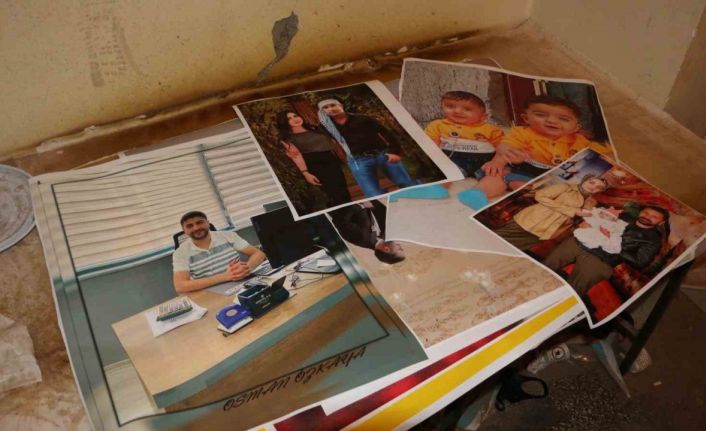 Depremzedeler hayatını kaybeden yakınlarının fotoğraflarını yaptırıyorlar