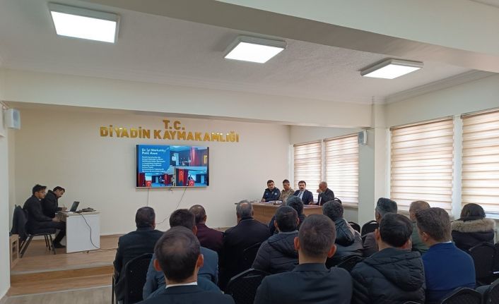 Diyadin’de "Okul Güvenliği ve tedbirleri" toplantısı yapıldı
