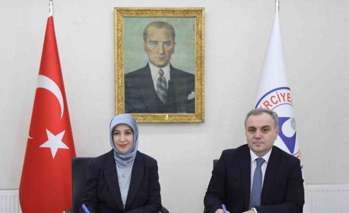 ERÜ’de İŞKUR Gençlik Programı’nın İşbirliği Protokolü imzalandı