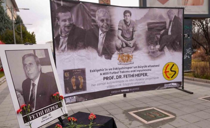 Eskişehirspor’un efsane futbolcusu Fethi Heper anıldı