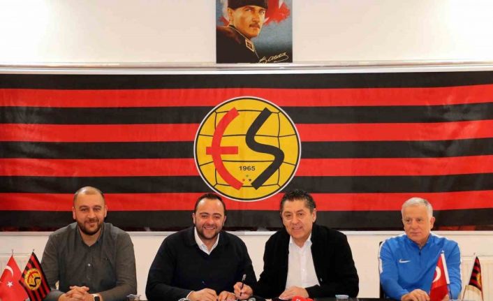 Eskişehirspor’un yeni teknik direktörü Ümit Metin Yıldız oldu