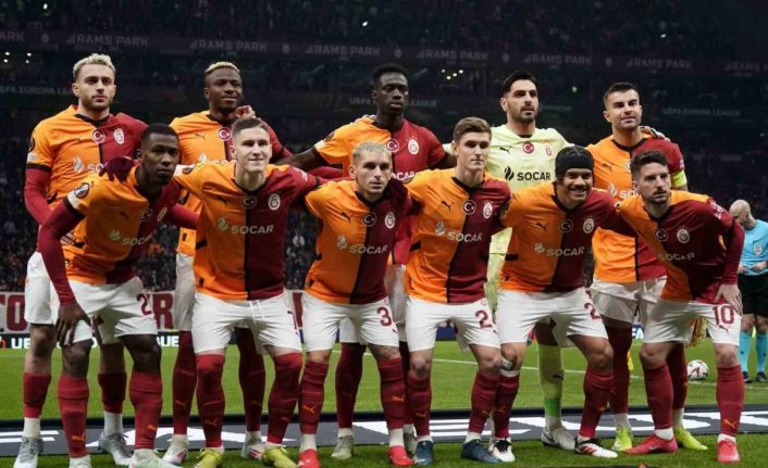 Galatasaray’da 3 değişiklik