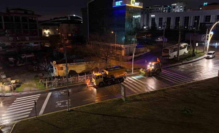 Gebze’de ekipler kar teyakkuzunda