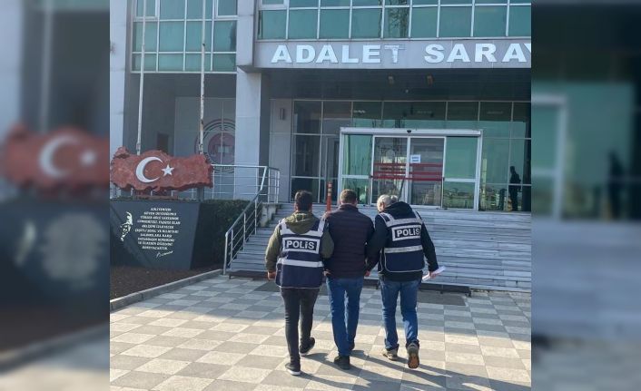 Gönen’de silahla yağma suçundan aranan şahıs yakalandı