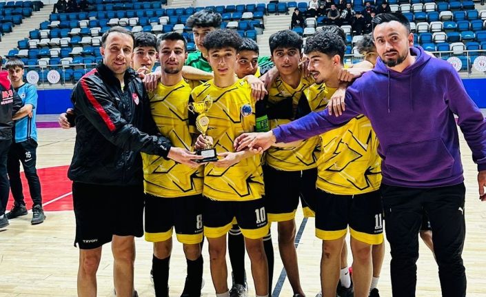 Hakkari’de futsal müsabakaları sona erdi