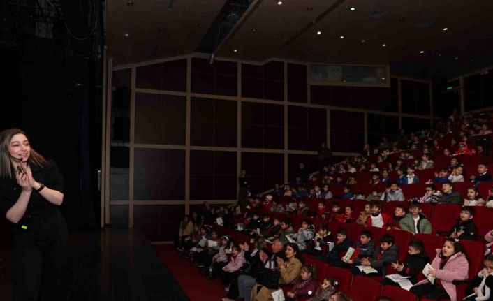 Hümeyra Koçer, köylü çocuklarla dostluğu konuştu