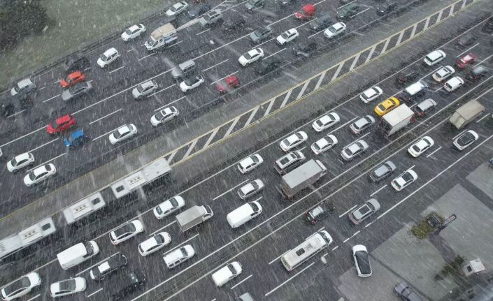 İstanbul’da trafik yoğunluğu yüzde 90’a ulaştı