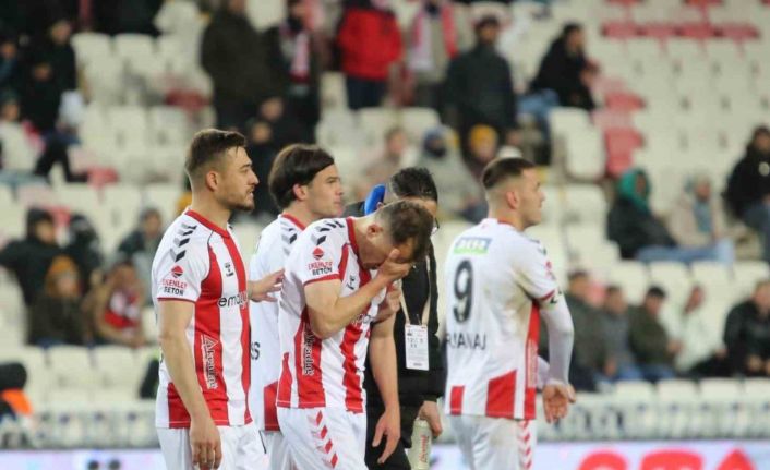 Kafa travması geçiren Ziya Erdal taburcu edildi