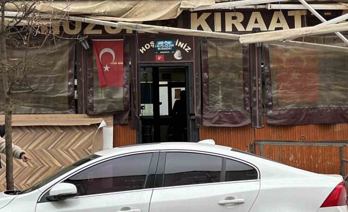 Kağıthane’de bina sahibinin kafasına caraskal düştü