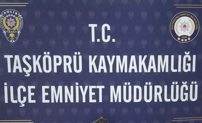 Kastamonu’da uyuşturucuyla yakalanan 4 kişi gözaltına alındı