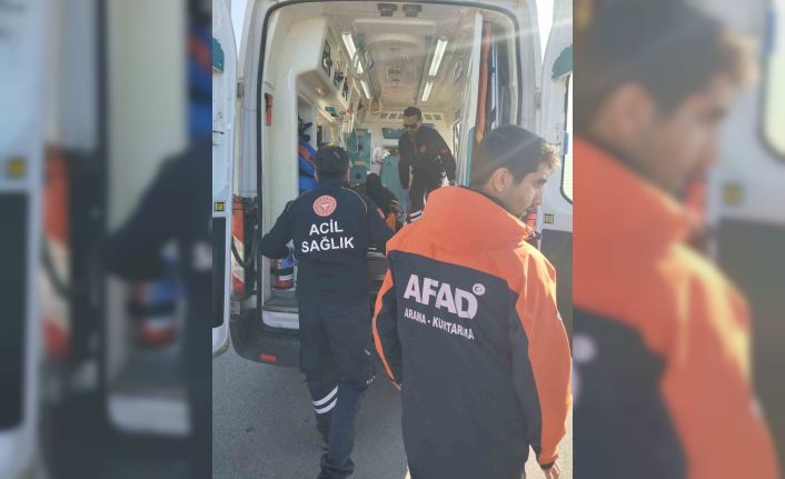 Kayalıklarda mahsur kalan balıkçı AFAD ekiplerince kurtarıldı