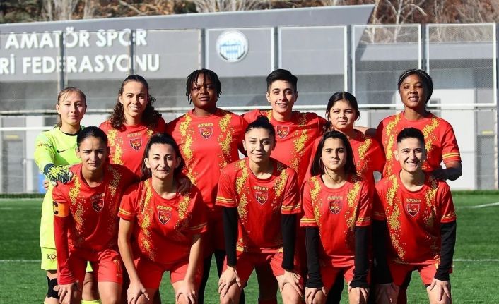 Kayseri Kadın FK eli boş döndü