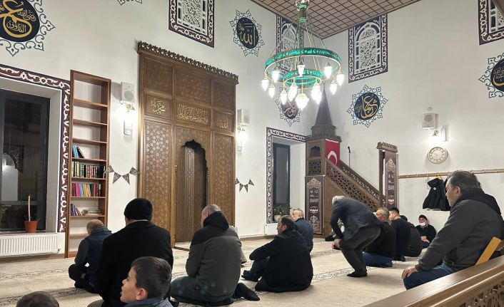 Kayseri’de ilk teravih namazı kılındı