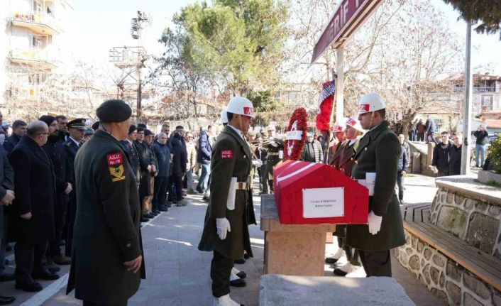 Kıbrıs gazisi Cevdet Korkmaz dualarla toprağa verildi