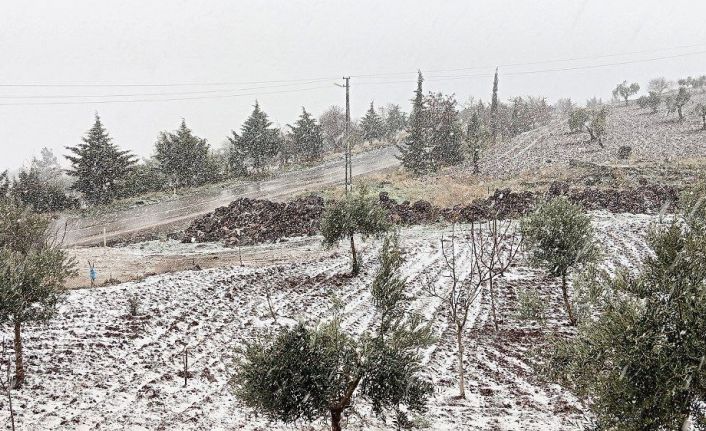 Kilis’te kar sevinci