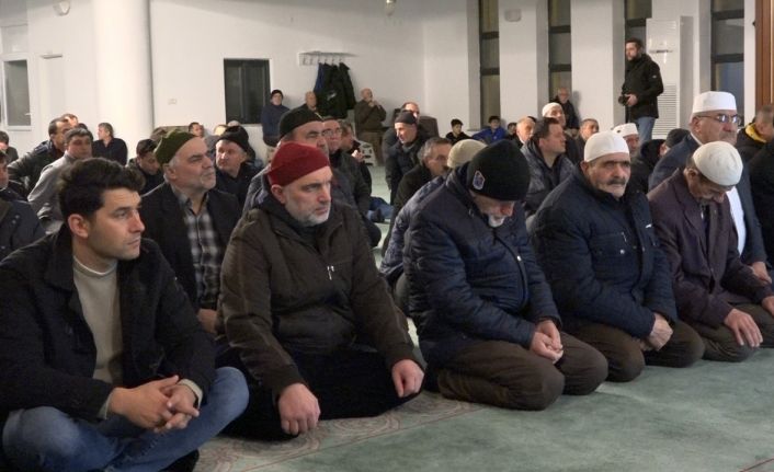Kırklareli’nde Berat Kandili dualarla ihya edildi
