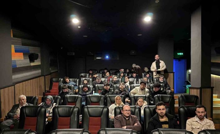 Köyceğiz’de ‘Hep 33 Yaşında’ filmi izleyicilerle buluştu