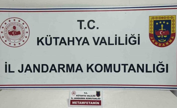 Kütahyada jandarmadan uyuşturucu operasyonu: 1 kişi tutuklandı