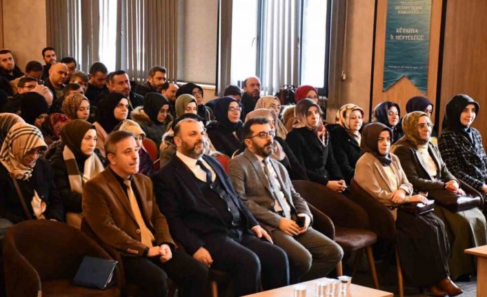 Kütahya’da "Merkez-Taşra Buluşmaları" kapsamında atölye çalışmaları düzenlendi