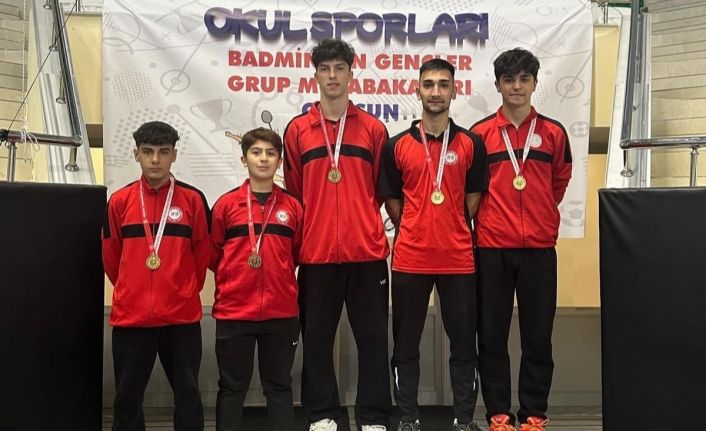 Liseli sporcular Giresun’dan şampiyon olarak döndüler