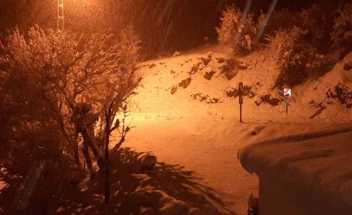 Malatya’da kırsal bölgeler kar altında