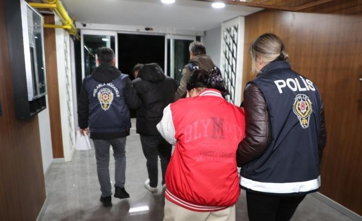Mersin’de bilişim dolandırıcılığı ve yasa dışı bahis operasyonu: 10 gözaltı