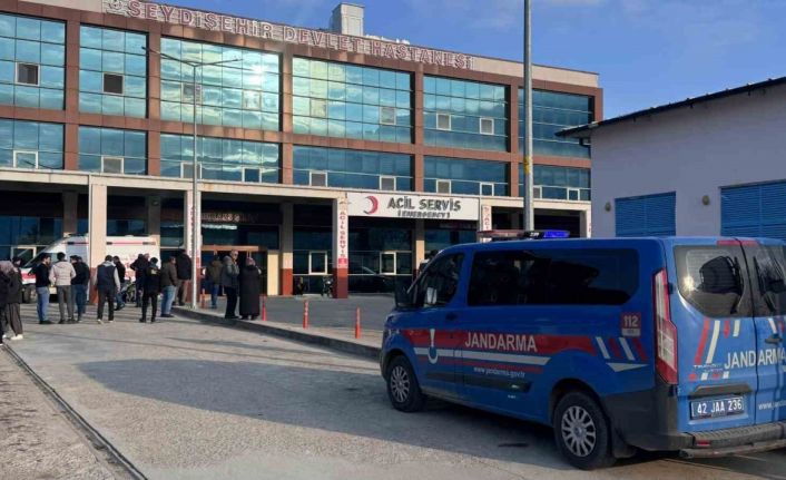 Minibüsünün altında kalan çocuk hayatını kaybetti