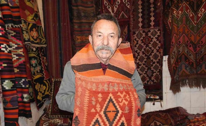 Motifli halı ve kilimlere olan merak koleksiyona dönüştü