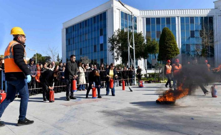 Muratpaşa Belediyesinde yangın tatbikatı