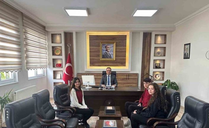 Öğrencilerden Kaymakam Dalak ile röportaj